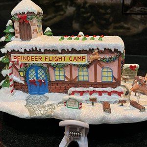 HAWTHORNE VILLAGE REINDEER HOUSE